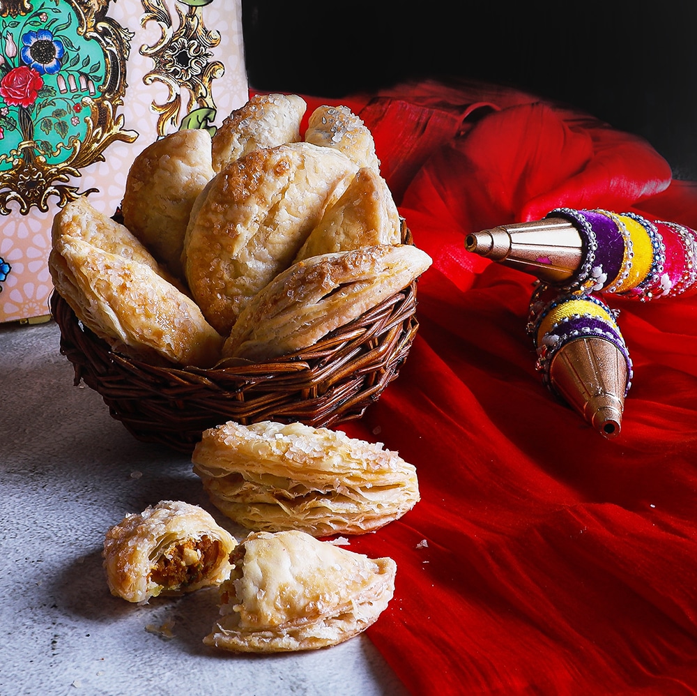 Baked Khoya Mewa Gujiya