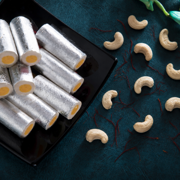 Kaju Kesar Roll